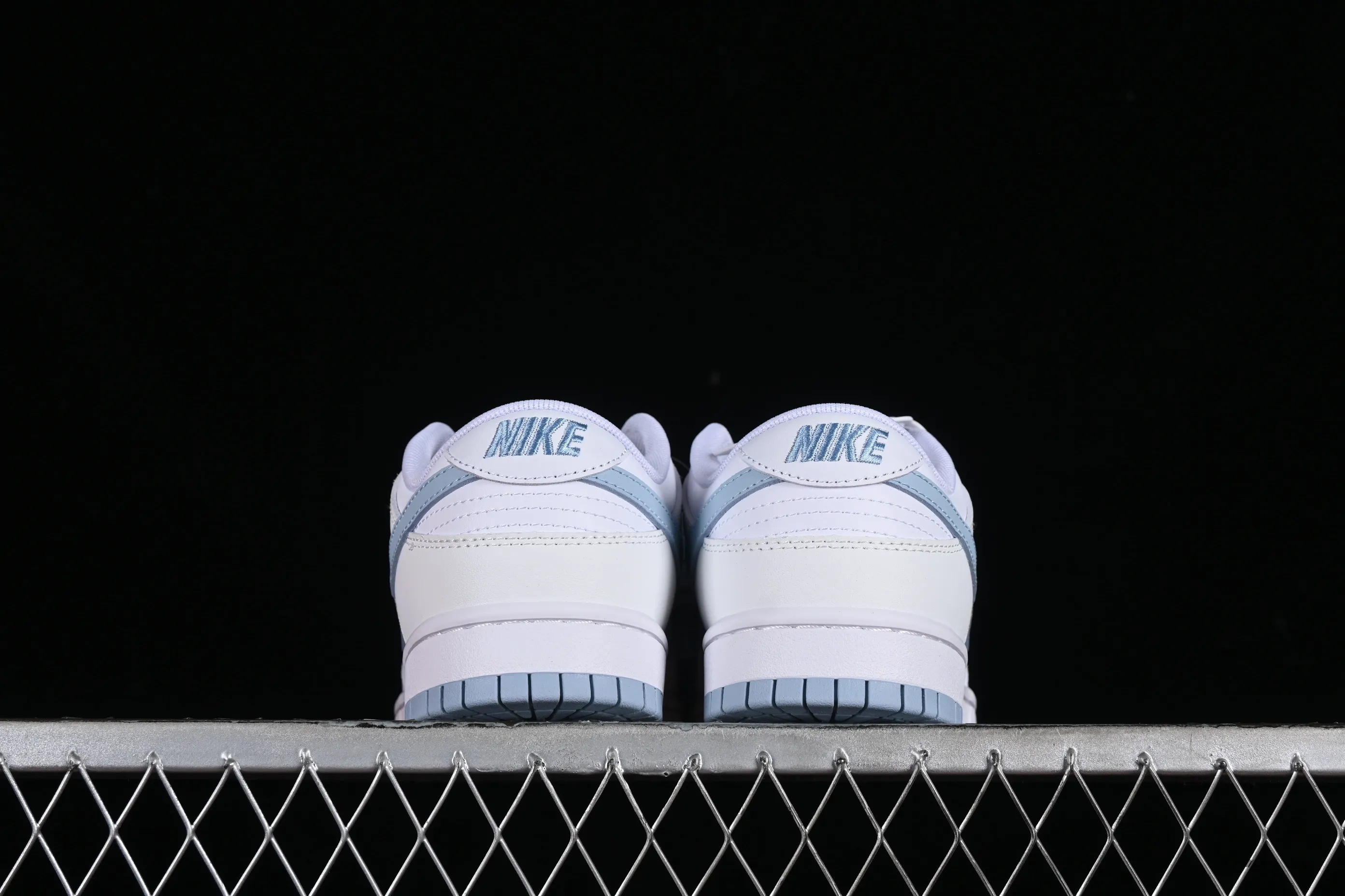 All categories Nk SB Dunk series Nk SB Dunk Low low-top sneakers Nk SB Dunk Low light white blue SB low-top casual sneakers DV0831-109
